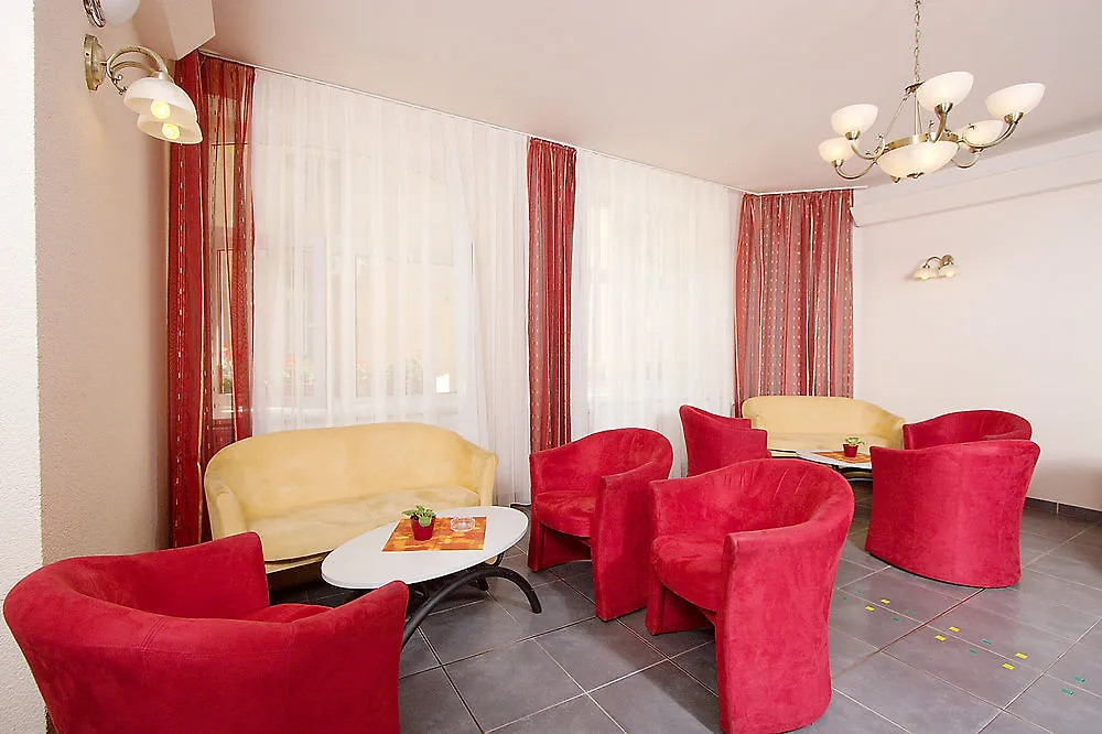 פראג Hotel Ostruvek