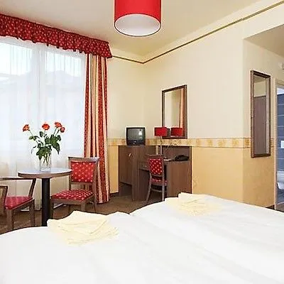 Hotel Ostruvek Prague